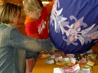 Money Money Money — Kollektenzählung der Suppentage 2006